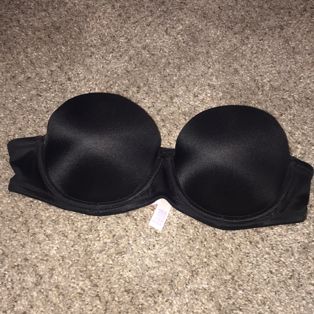 Pink Victoria’s Secret no show bra
